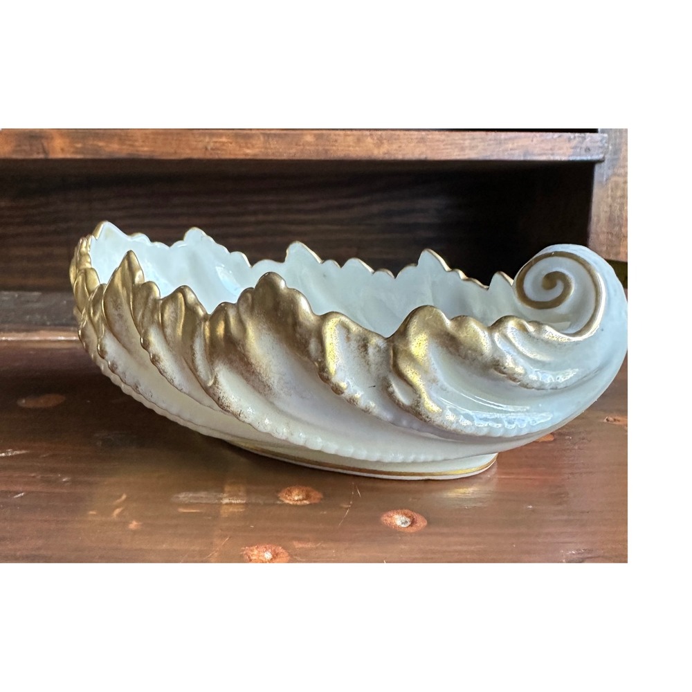 Lenox Leaf Dish Vintage Ivory Porcelain Gold Trim Scroll Handle 6.5" Bowl‎